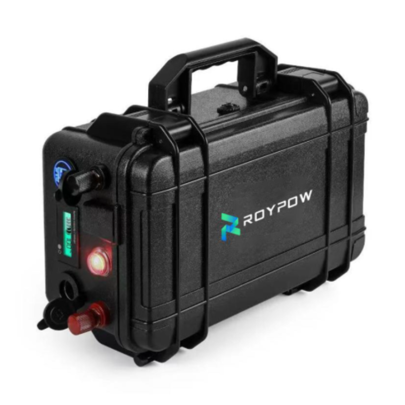 Die neue RoyPow Outdoorbox – Lithiumpower für offene Boote und harte Outdoor-Einsätze