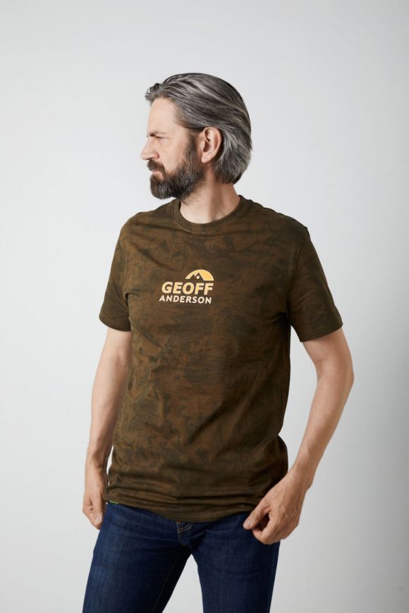 GEOFF ANDERSON Organic T-Shirt - grün/leaf mit orangenem Brustlogo groß